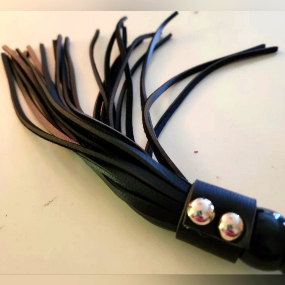 Fetish Fantasy Beaded Cat-O-Nine Whip, Bondage Whip, Adult Toy - Picture 2 of 6